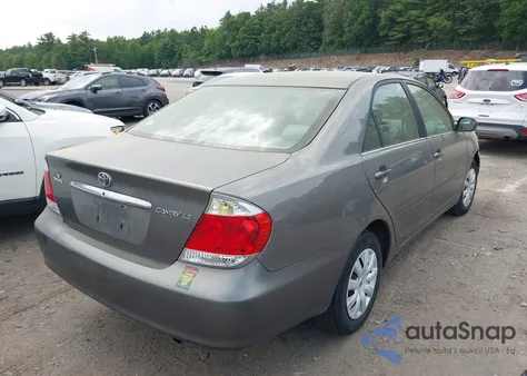 2005 Toyota Camry Le from USA, damaged, VIN 4T1BE32K85U625154